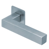 Drückergarnitur SCOOP 1002Q, flache Quadratrosette, Edelstahl matt