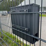 Zaunhalter für Briefkasten