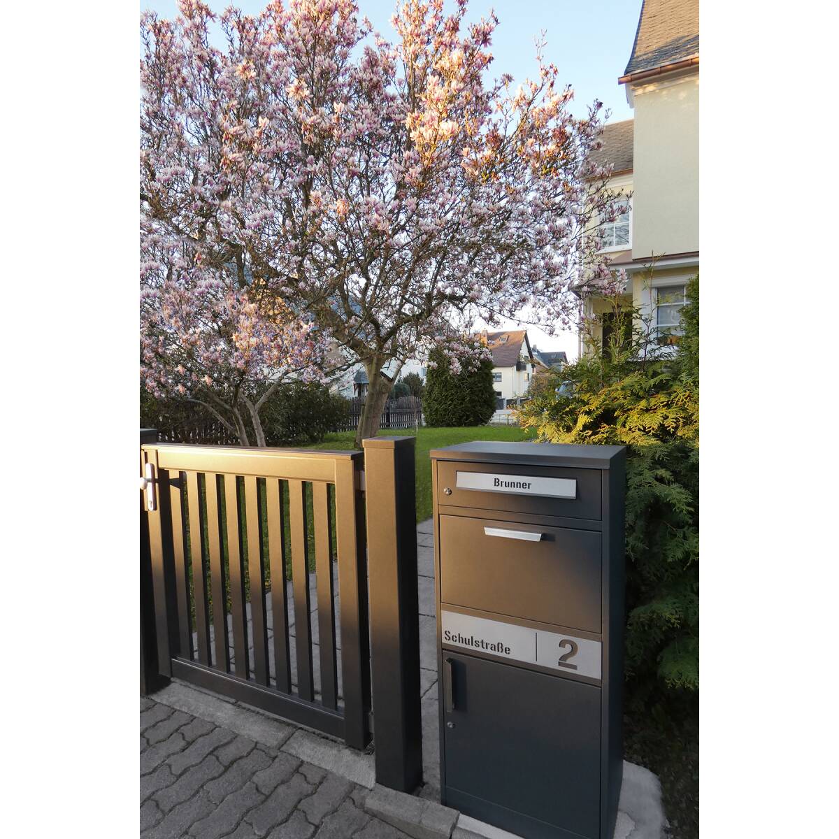 Paketbox PB1, freistehend, für Briefe und Pakete