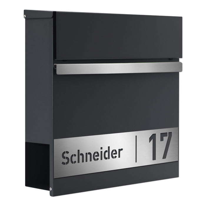 Briefkasten B3 personalisiert mit Edelstahl-Schild
