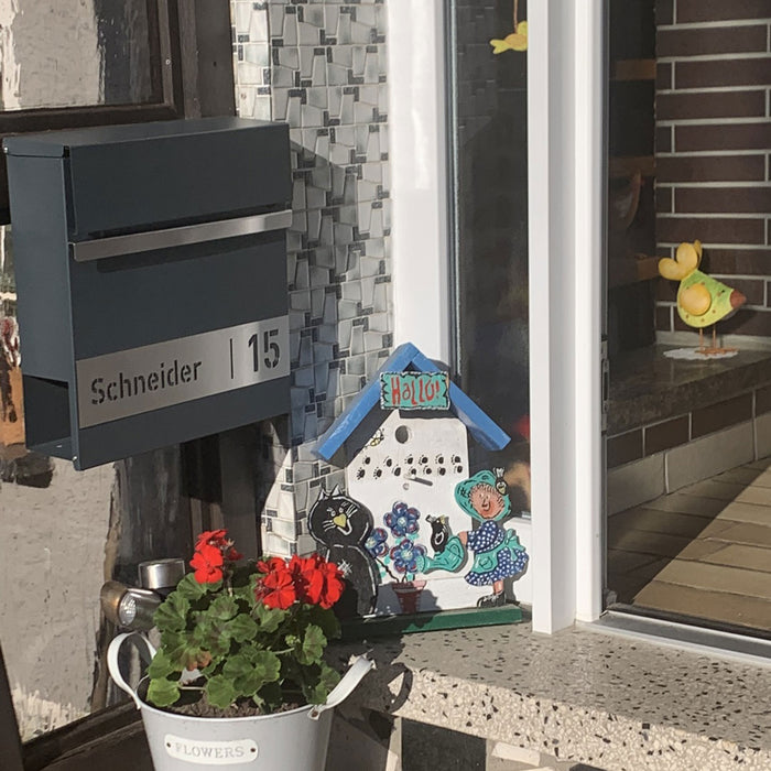 Briefkasten B3 personalisiert mit Edelstahl-Schild