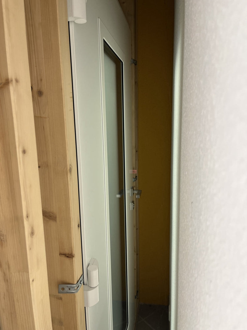 Alu-Haustür KOMPOtherm Modell E-310 mit Beleuchtung - GÜRTLER.shop