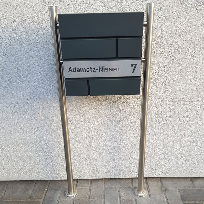 Briefkasten B2, personalisiert mit Edelstahlschild - GÜRTLER.shop