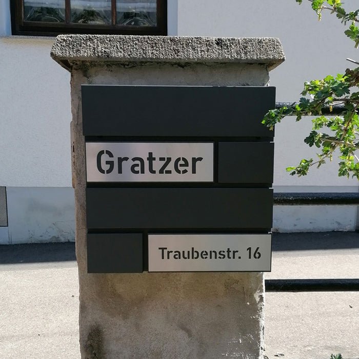 Briefkasten B4 personalisiert mit Edelstahl-Schildern - GÜRTLER.shop