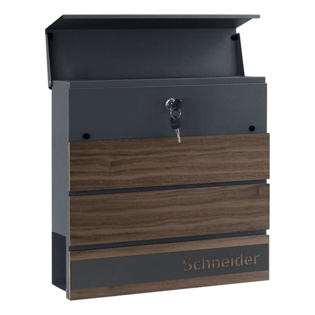 Briefkasten B53 (in Anthrazit 7016) mit Nussbaum-Massivholzelementen - personalisiert - GÜRTLER.shop