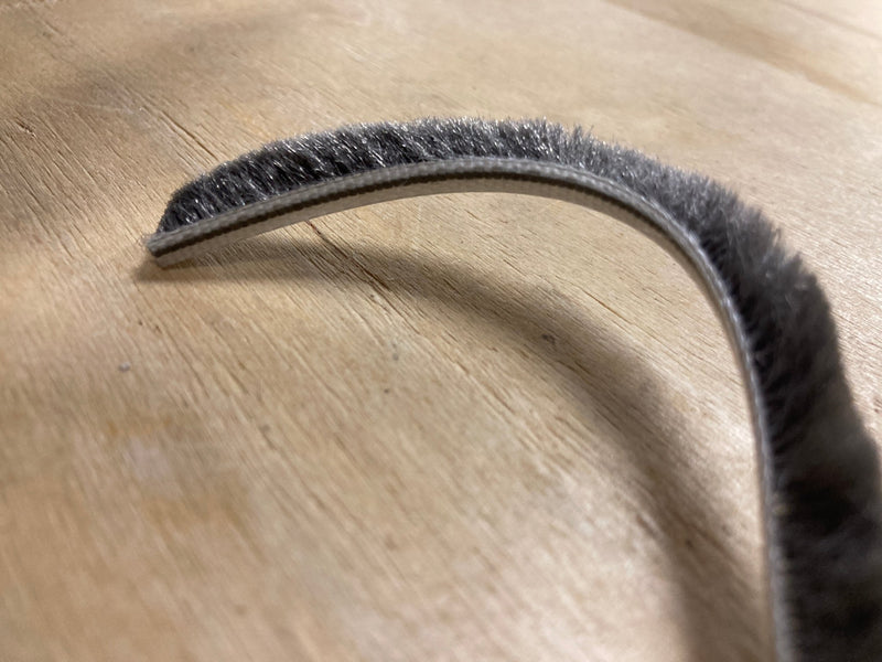 Rollladen-Bürste zum Kleben in Führungsschienen 4mm - GÜRTLER.shop
